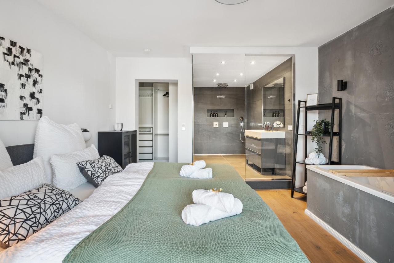 Design-Apartment - Bochum Zentrum - 2 Balkons - 118M2 - Netflix Ngoại thất bức ảnh