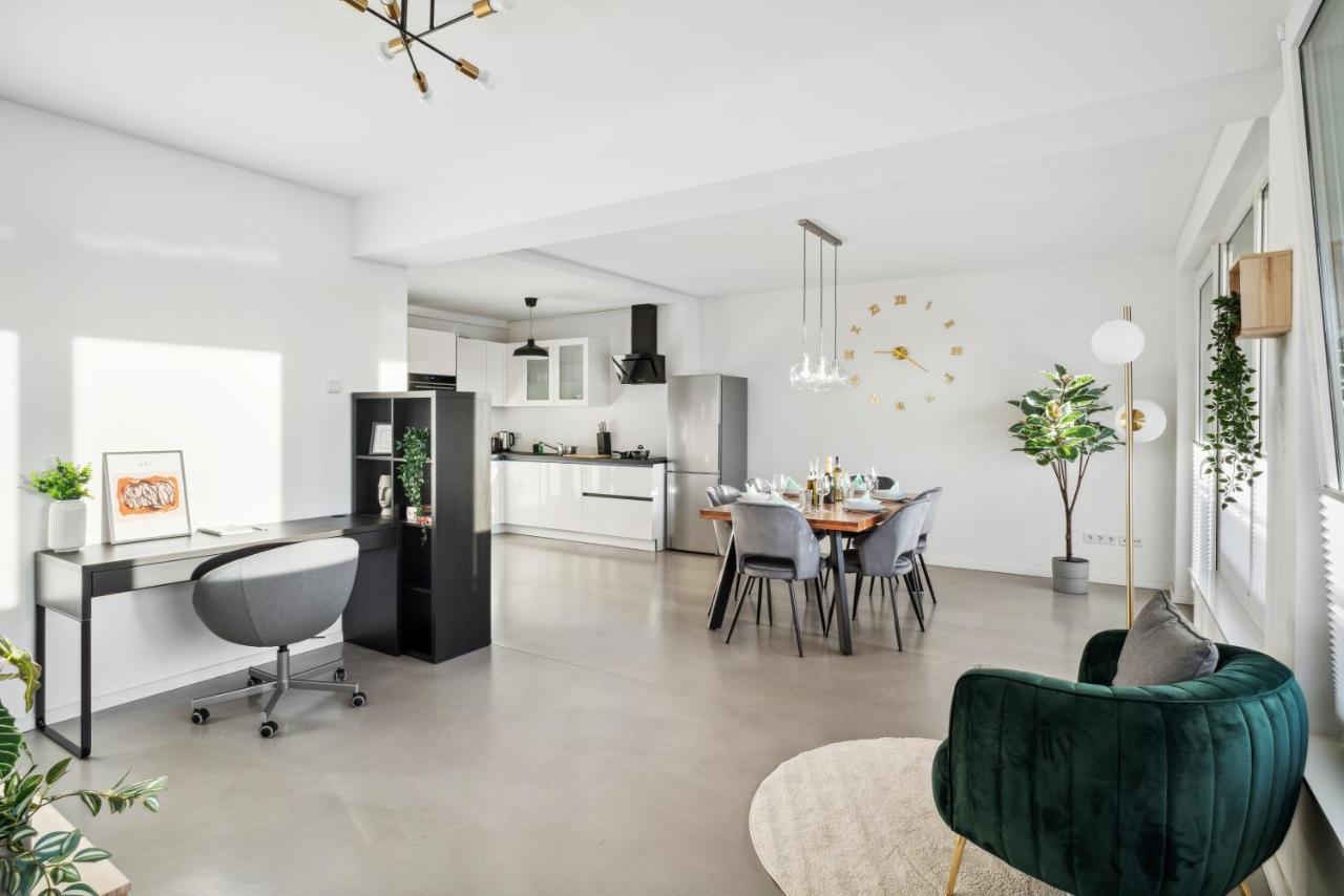 Design-Apartment - Bochum Zentrum - 2 Balkons - 118M2 - Netflix Ngoại thất bức ảnh